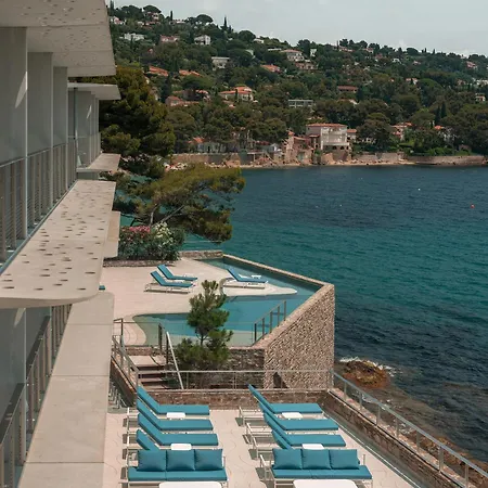 Les Roches - Relais & Chateaux Hotell 5*